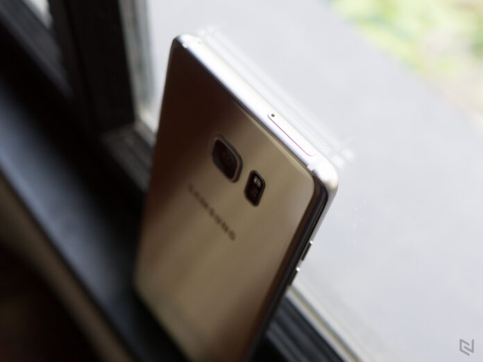 Galaxy Note 7 đổi mới tại Hàn Quốc vẫn bị phàn nàn về pin