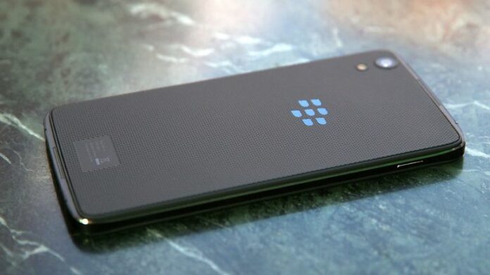 Đánh giá chi tiết BlackBerry DTEK50: Bảo mật cao, cấu hình tầm trung