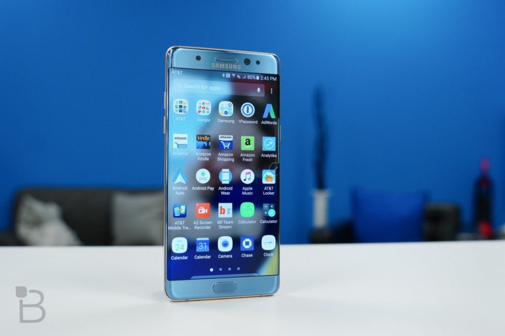 CCTV chỉ trích Samsung đã phân biệt đối xử trong vụ đổi Note7