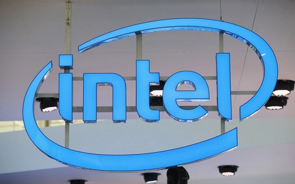 Intel bỏ rơi mảng thiết bị đeo, sa thải hàng loạt nhân viên?