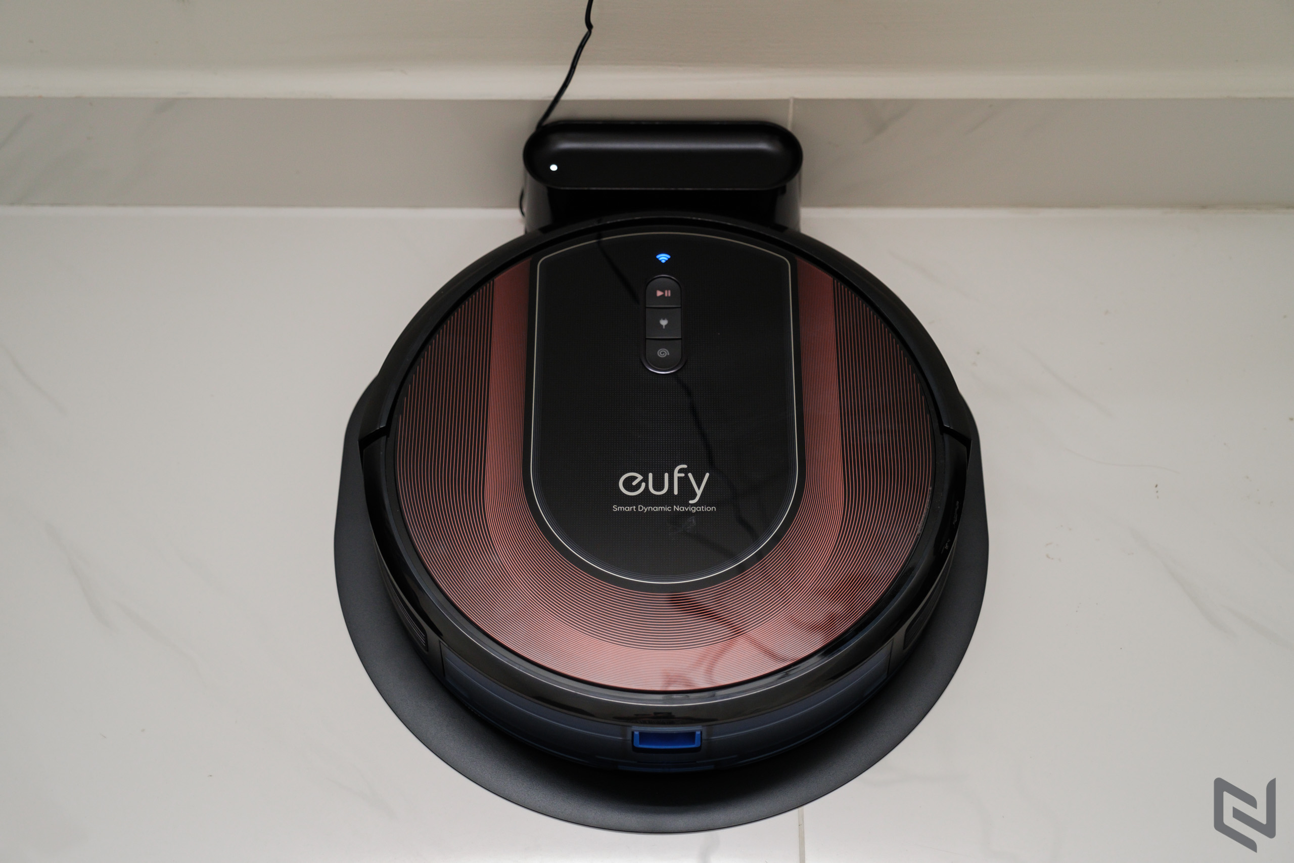 Robot hút bụi Eufy RoboVac G30 Hybrid