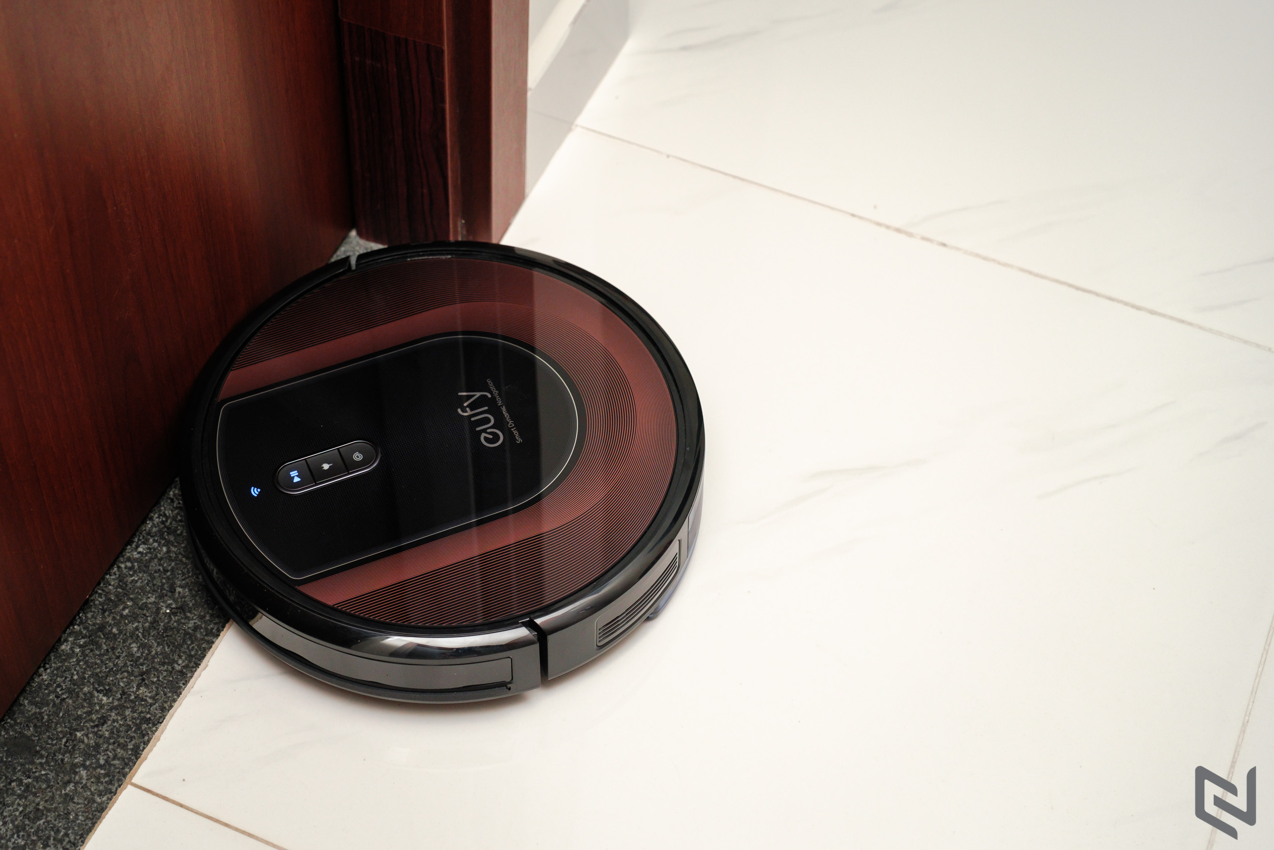 Robot hút bụi Eufy RoboVac G30 Hybrid