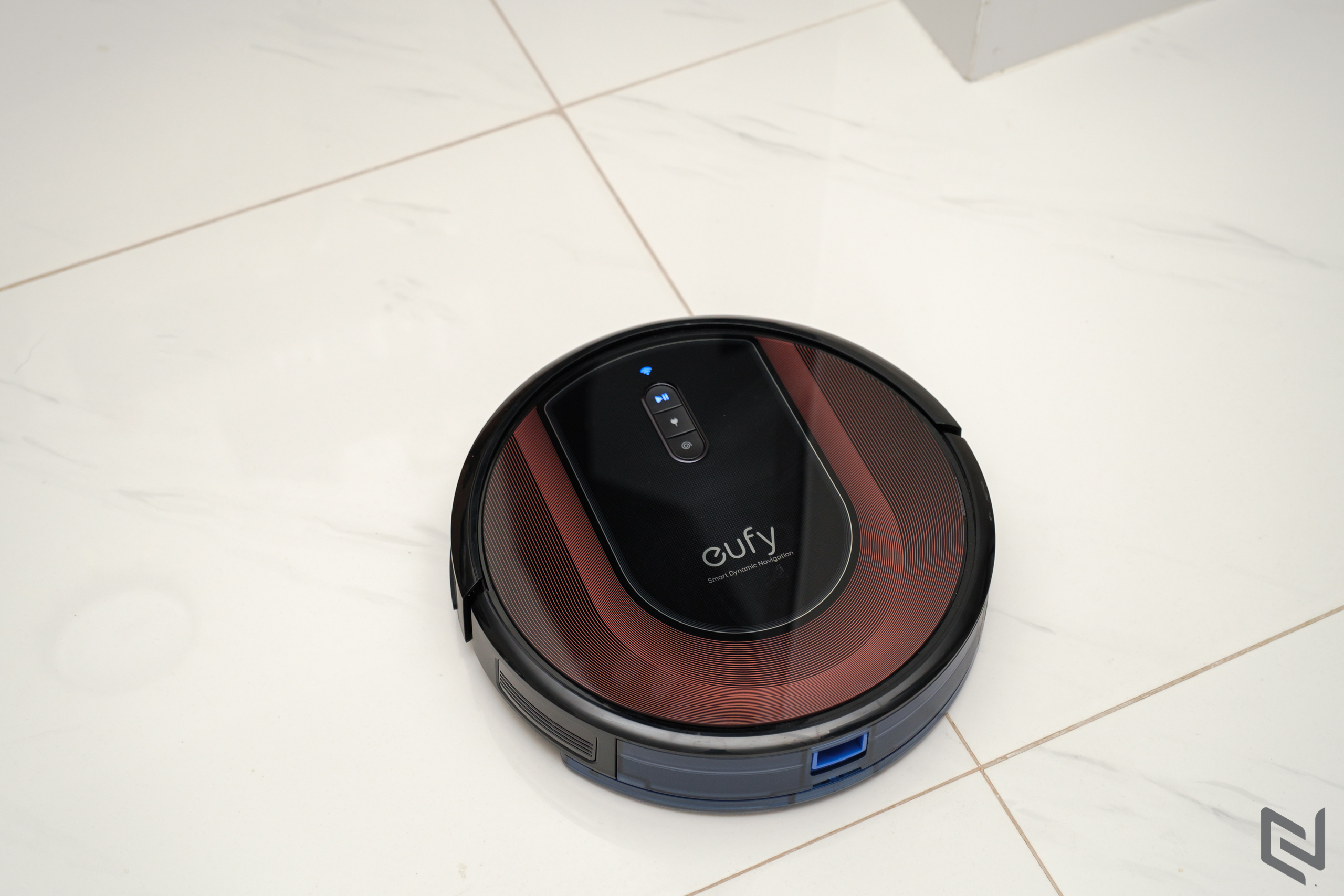 Robot hút bụi Eufy RoboVac G30 Hybrid