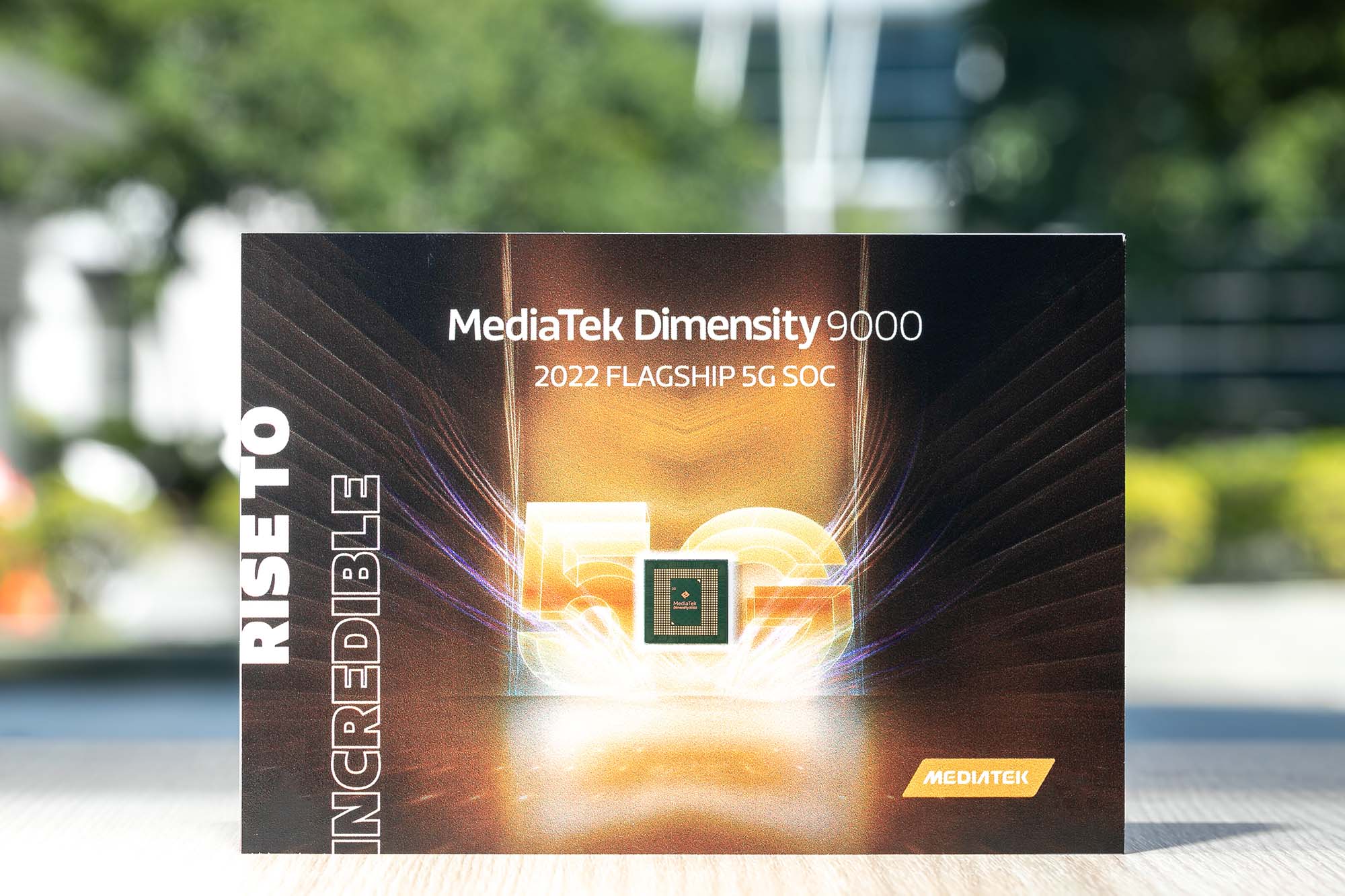 Dimensity 9000 real chip image MMOSITE - Thông tin công nghệ, review, thủ thuật PC, gaming