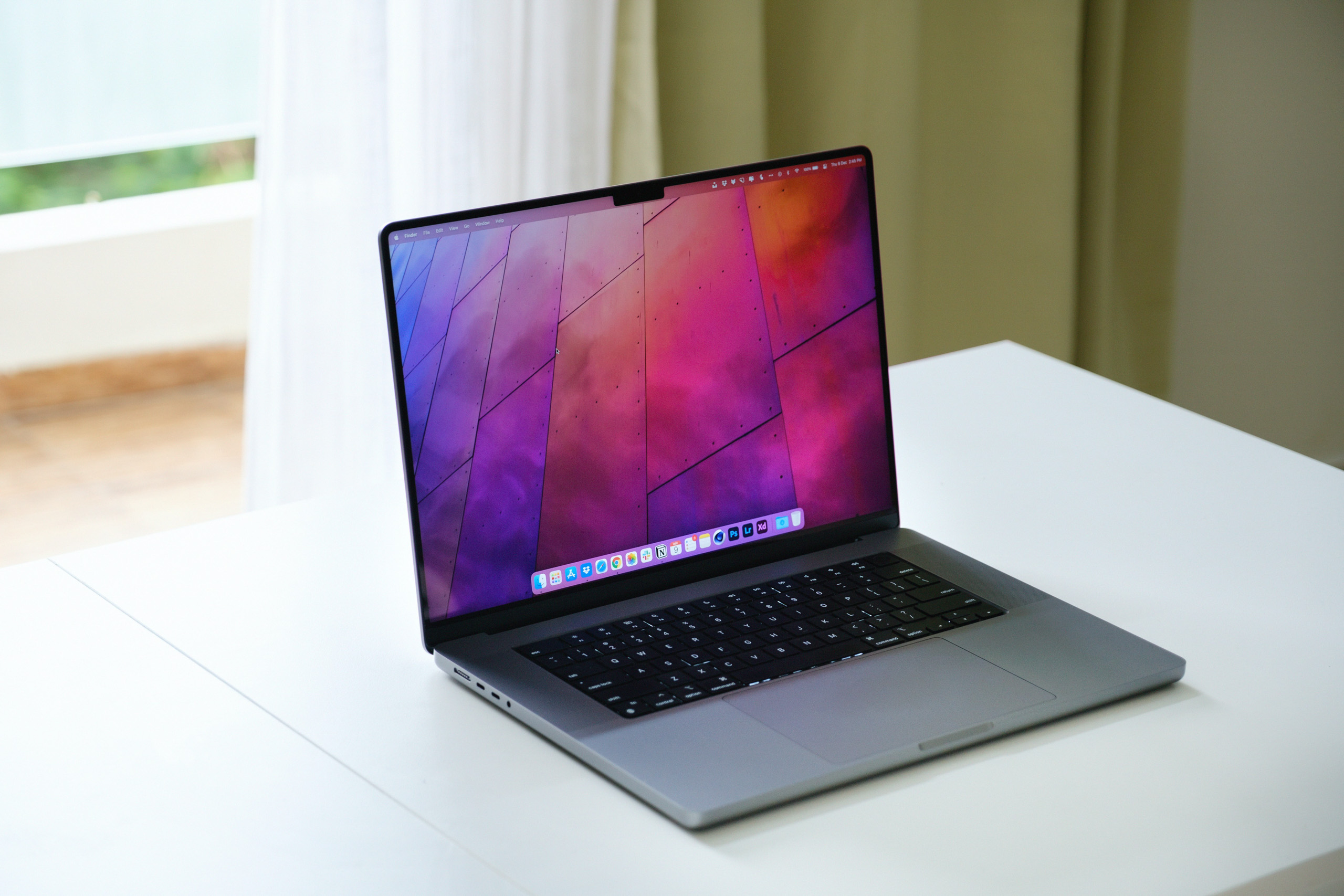 MacBook-Pro-M1-Pro-M1-Max-unplash-7.jpg